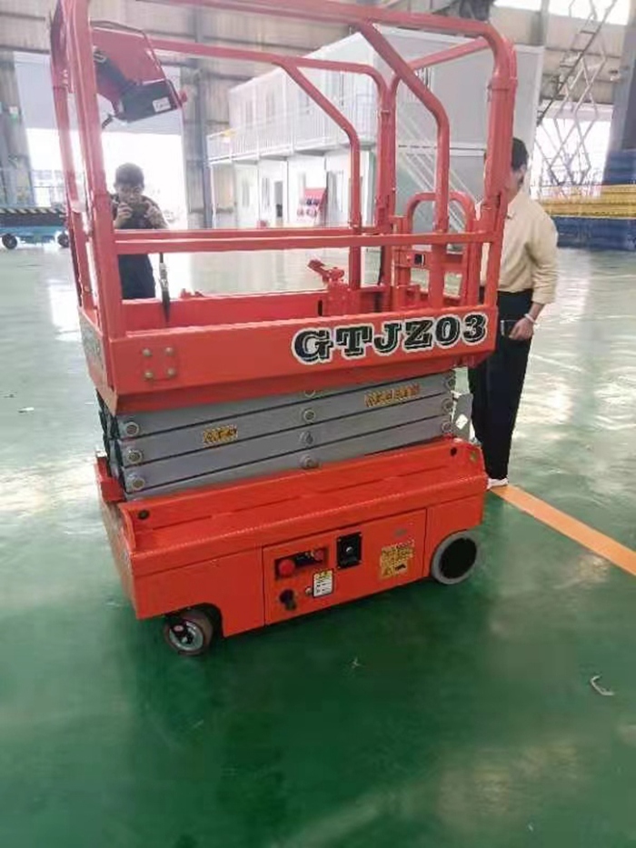 全(quan)自動升降機